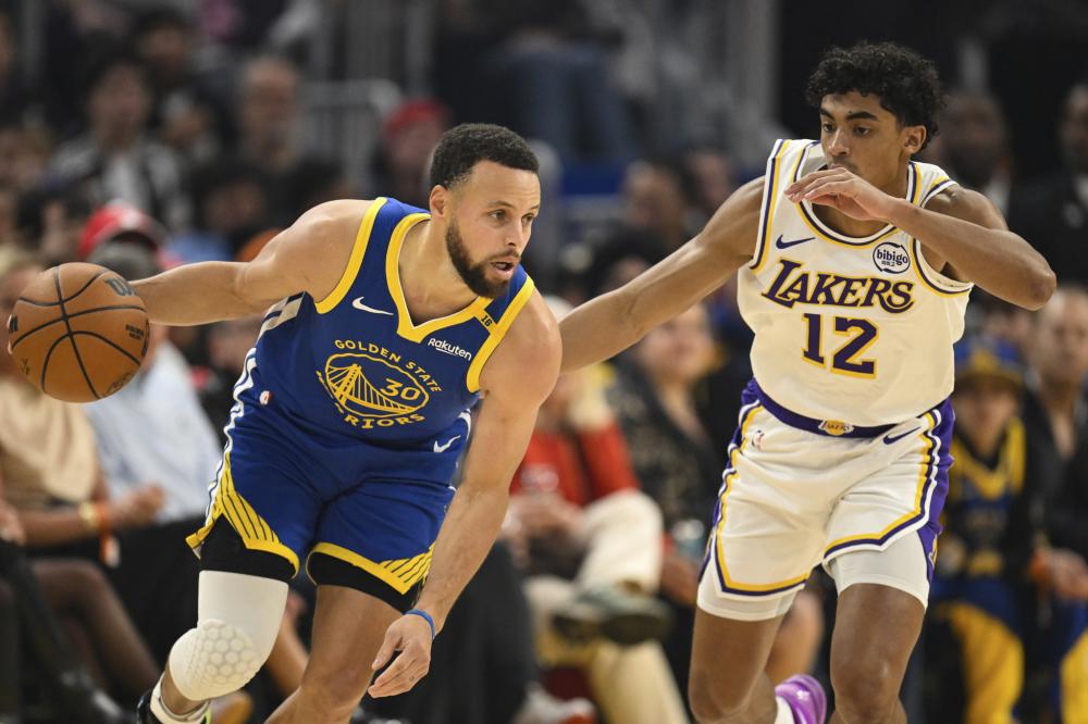 米拉以一个 米拉以一个